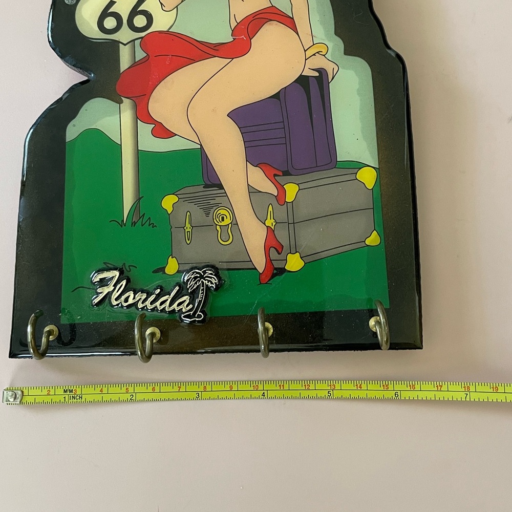 VTG Betty Boop Key Rack - Picture 7 of 8
